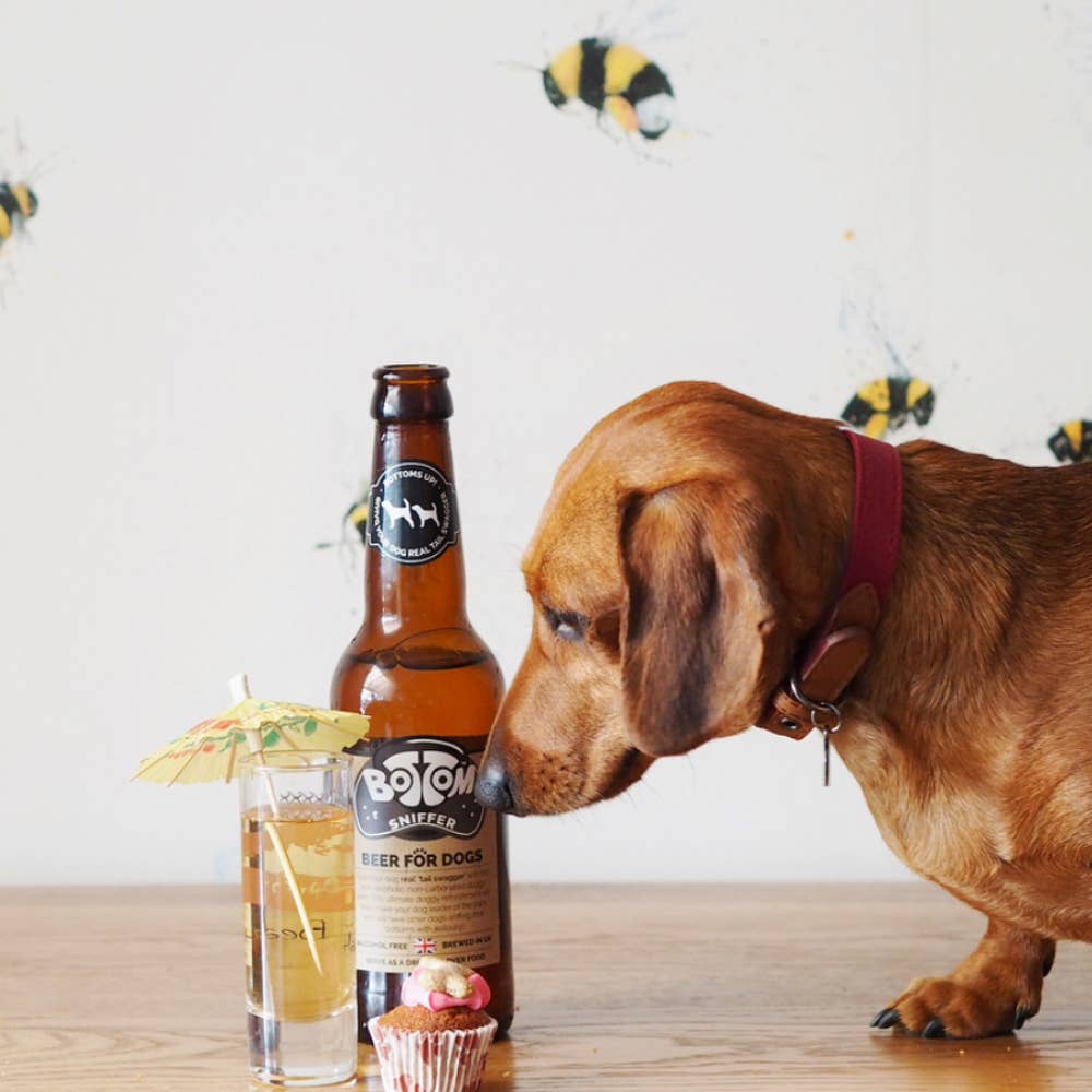 Woof&Brew Bottom Sniffer Dog 'Beer' Gift Treat - 330ml